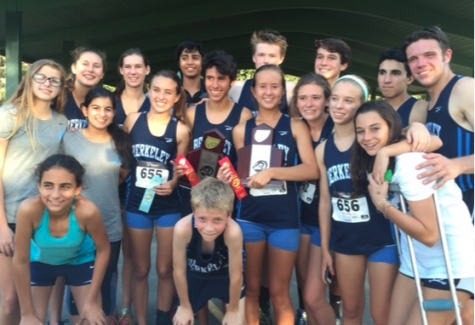 Last thursday, Berkeley Prep’s Cross Country teams competed at Districts in AL Lopez Park. After a grueling race, our Girls Cross Country team was named District Runner Up, and our Boys Cross Country team was named District Champions. 