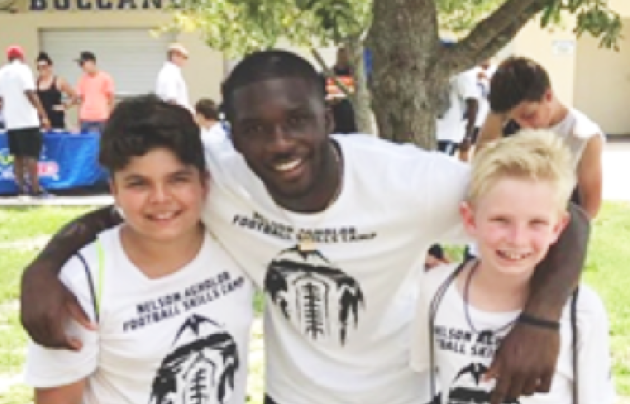 Agholor Gives Back to Tampa Through Football