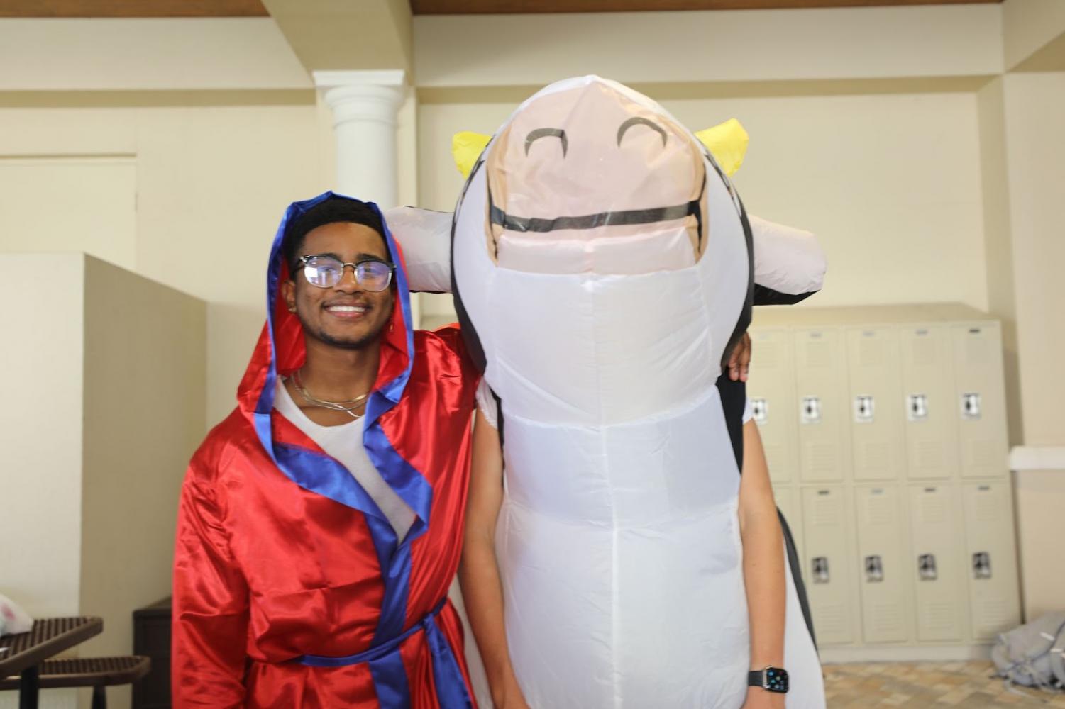 Halloween Parade: Senior Costumes