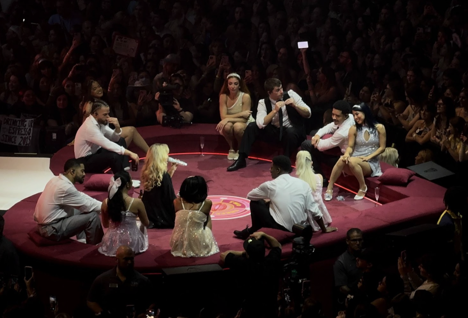Sabrina Carpenter’s Short N’ Sweet Tour