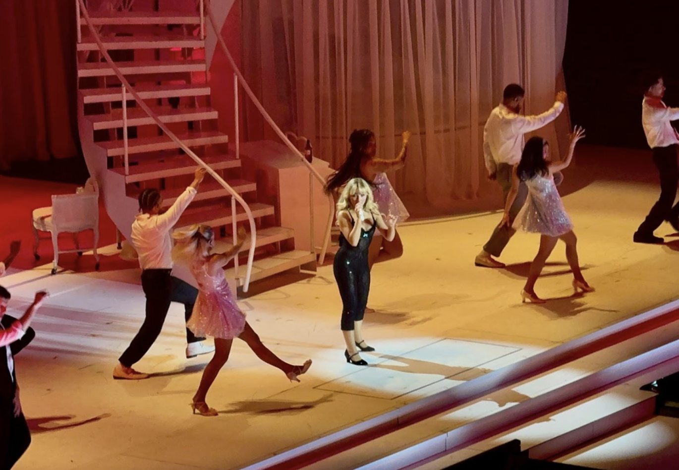 Sabrina Carpenter’s Short N’ Sweet Tour
